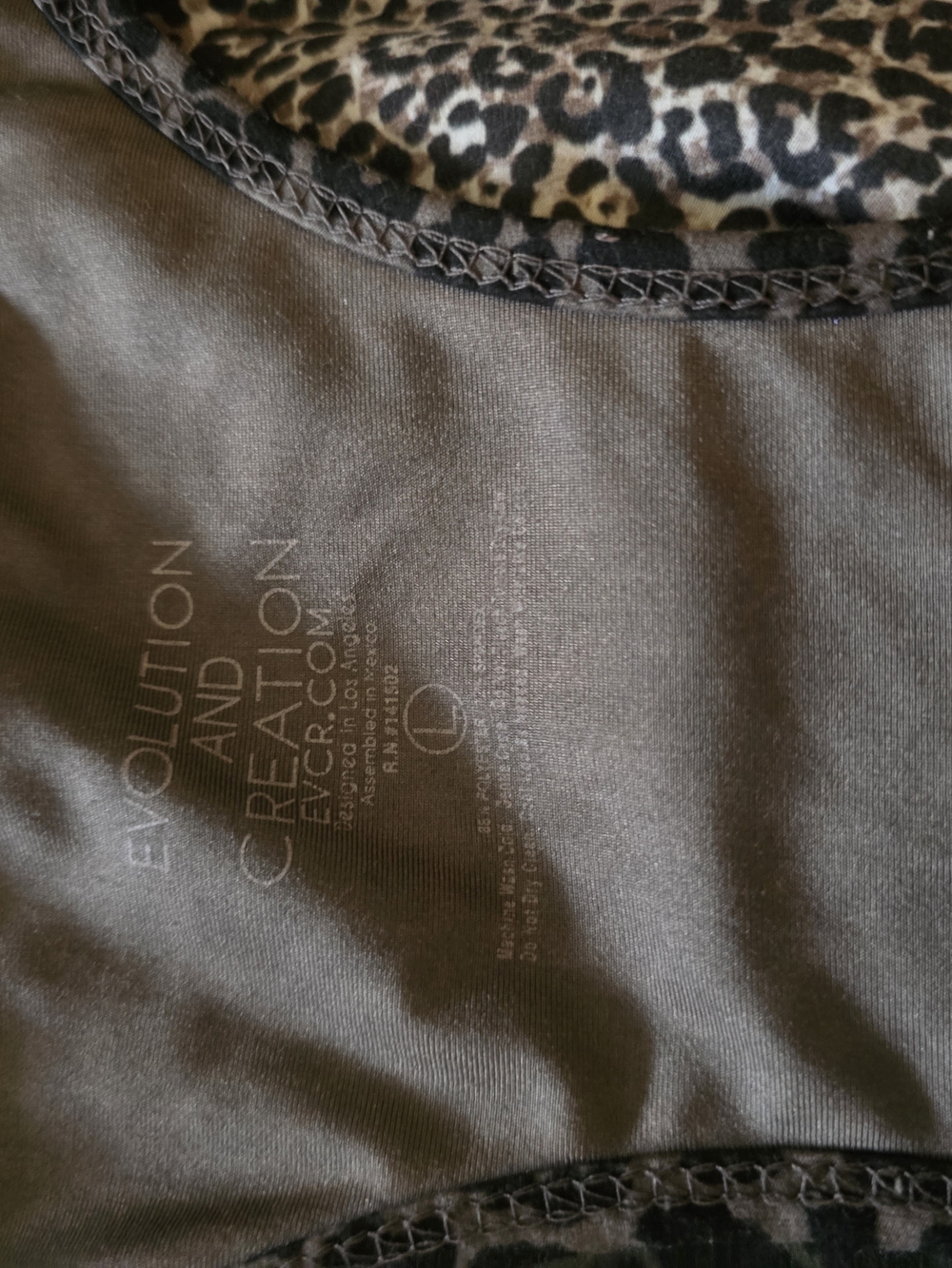(Set Of 4) Leopard, Snake Print & Olive Tie Dye Racerback Cropped Tanks - Picture 3 of 14